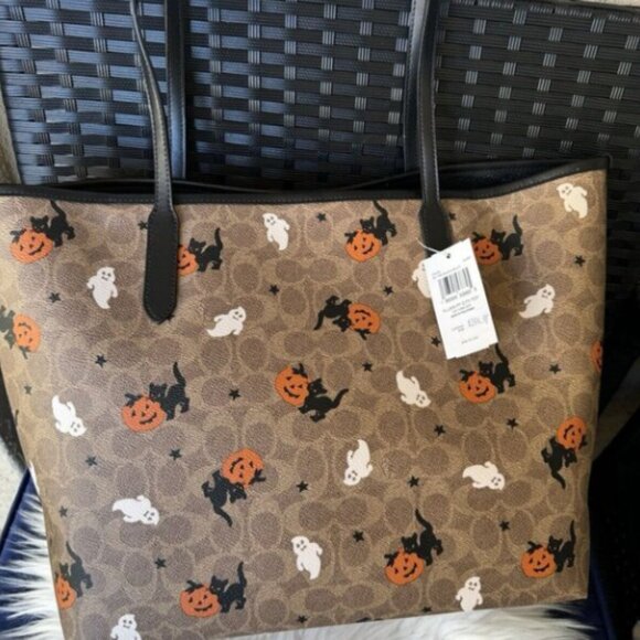 New Coach City Tote In Signature Canvas With Halloween Print CW450 - Picture 2 of 4